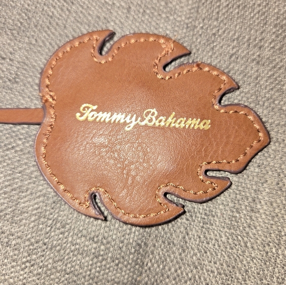 NWOT Tommy Bahama ALOHA Hawaiian Crossbody Bag - Picture 3 of 10